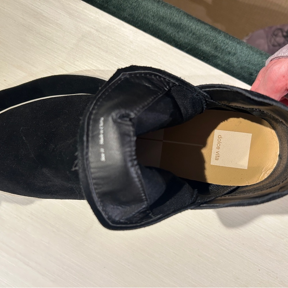 Dolce Vita Walker Women’s Wedge sneaker - Picture 4 of 4